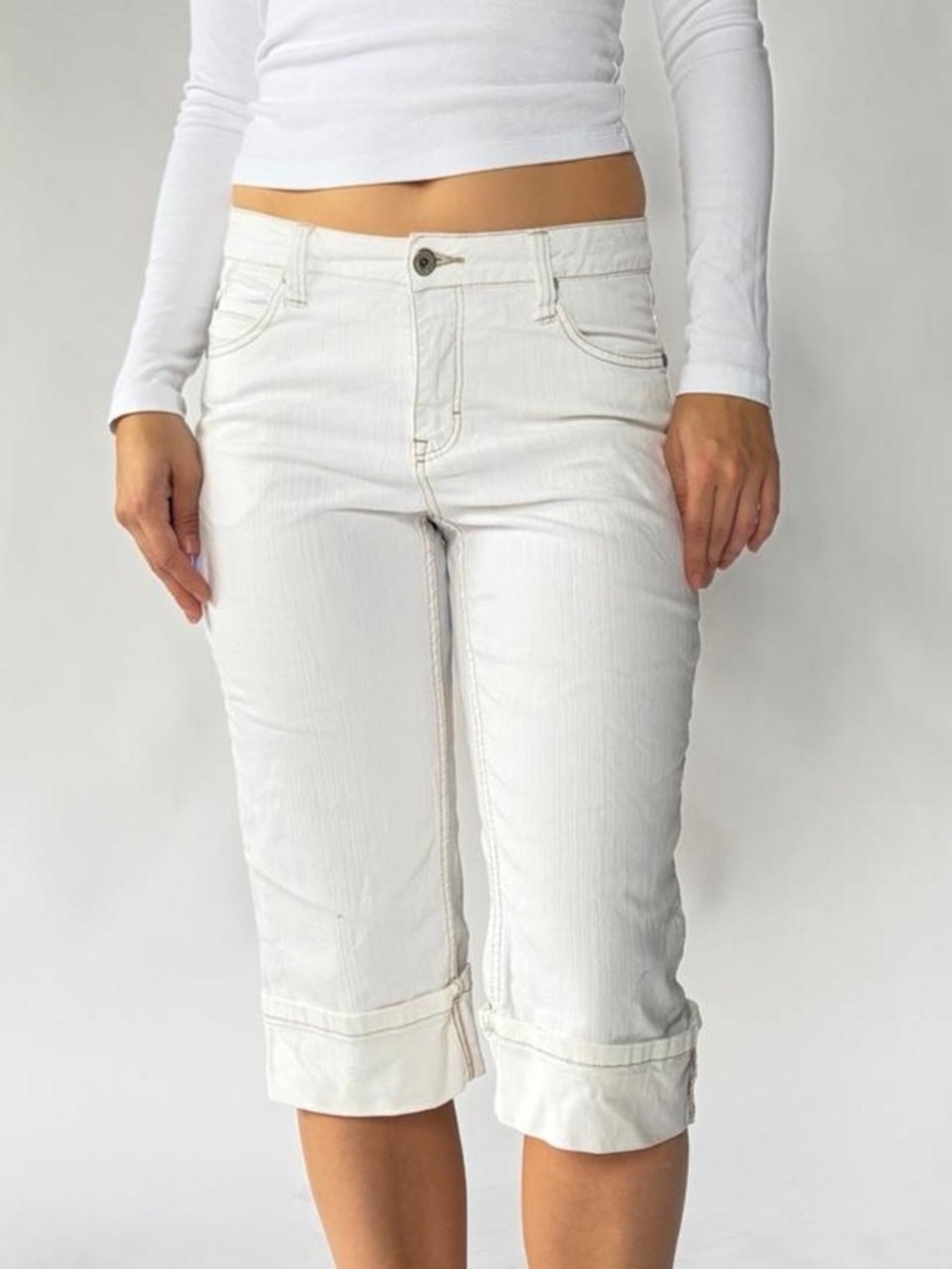 White Capris Y2K Low Rise Faded Glory 6